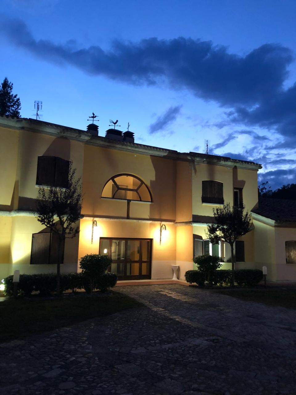 Borgo Villa Maria Monticchio  Exterior foto